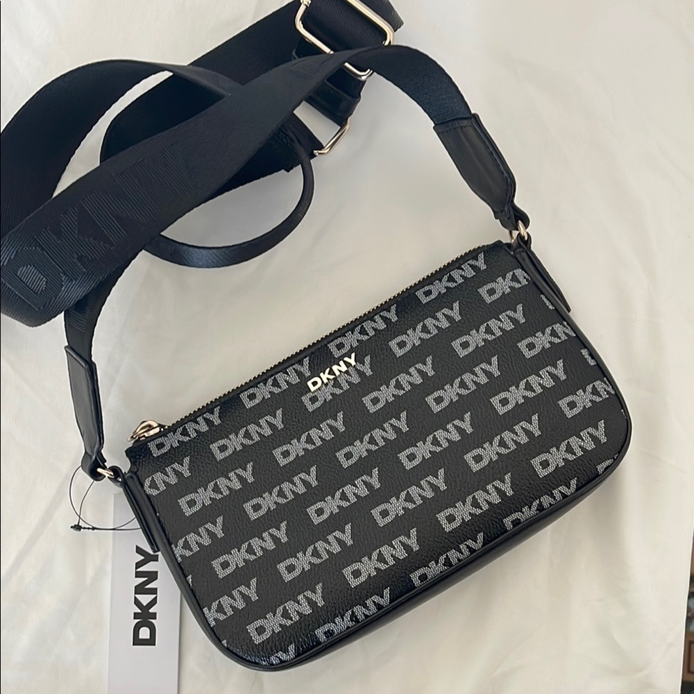 DKNY Bryant Park MD Demi-Black and Gray Crossbody BagNWT